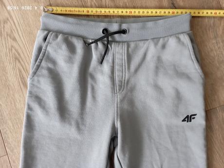 Super tepláky (už s poštovným), 146