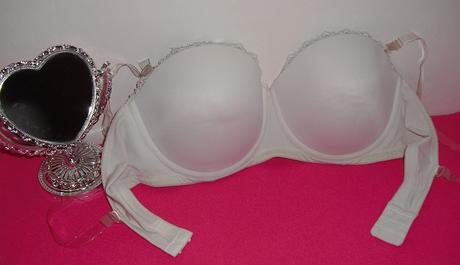 Velka podprsenka, 90a