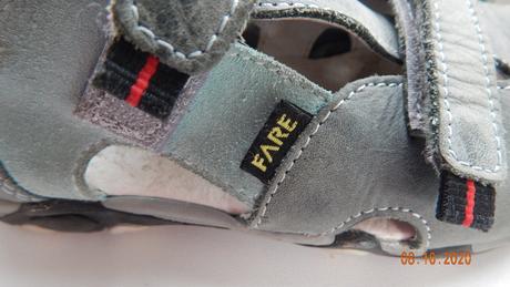 Kožené sedotyrkysove sandalky, fare,29