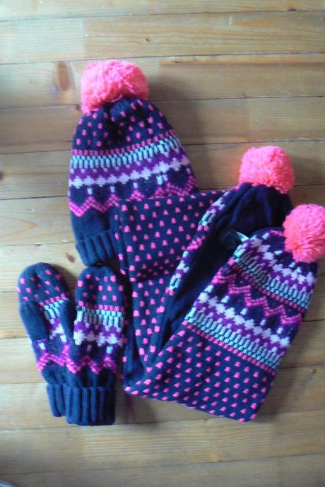 Nová zimná pletená súprava, h&m,152