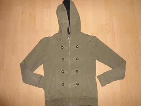 Zelena mikina, gate,m