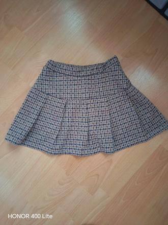 Sukňa dievčenska, 140