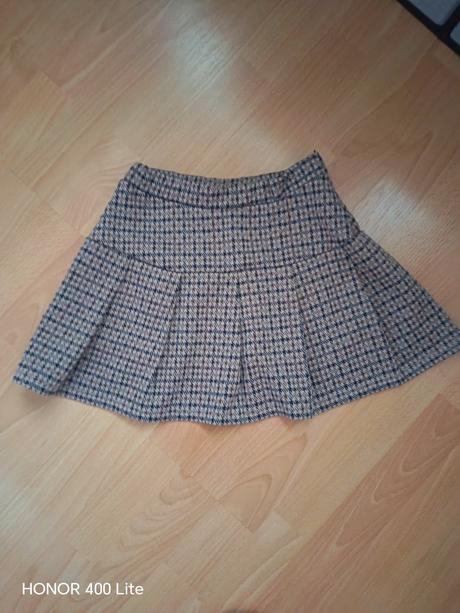 Sukňa dievčenska, 140