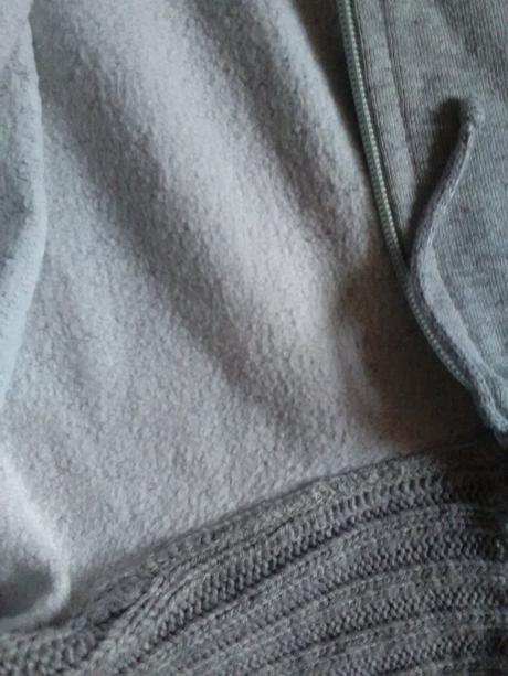 Svetrík-mikina, 134