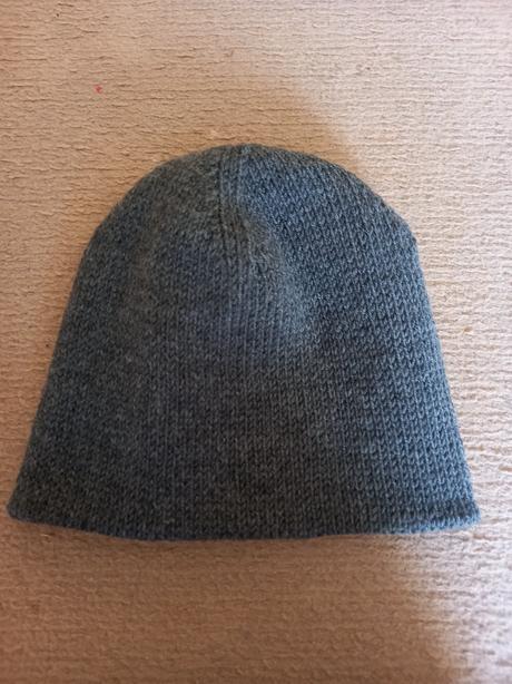 Obojstranná čiapka, 92