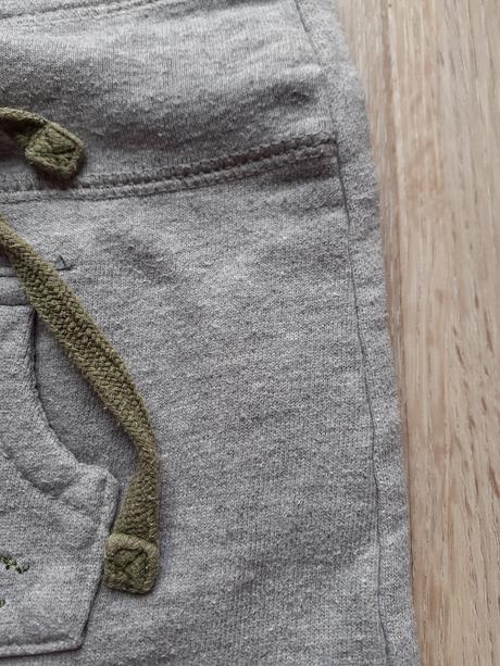 Tepláky na traky, mariquita,62