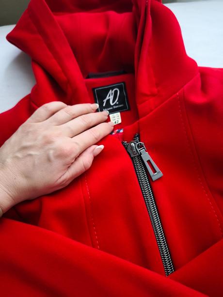 Luxusný vlnený kabát adrianno damianii, xl