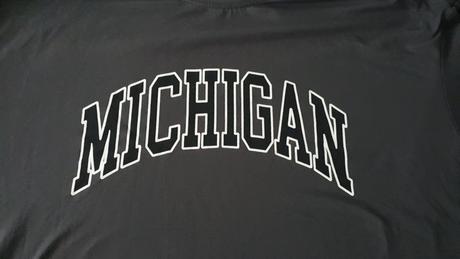 Tricko s napisom michigan, l