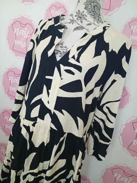 Čierno biele šaty voľný strih, 42