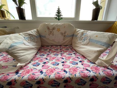 Mantinel, paplon, obliecky. sada do postielky, 100,135