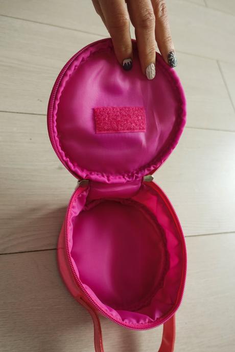 Dievčenská taštička, 