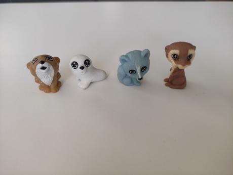 Postavicky zvierat z kinder, 