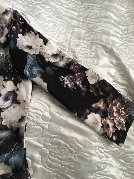 Spoločenské šaty, 38