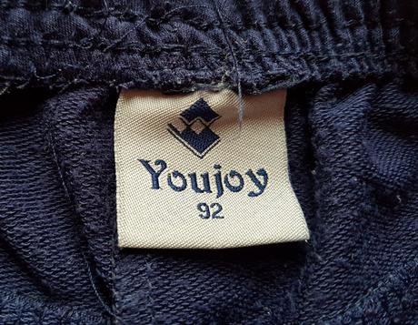 Tmavomodré tepláky, 92