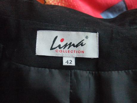 Sukňový kostým, 42