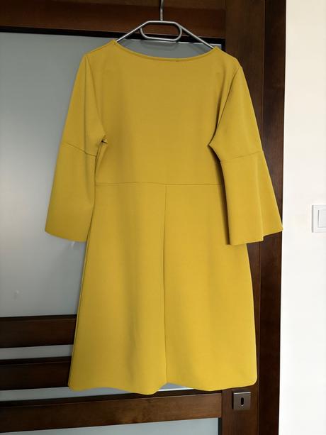 Elegantné šaty rinascimento, l