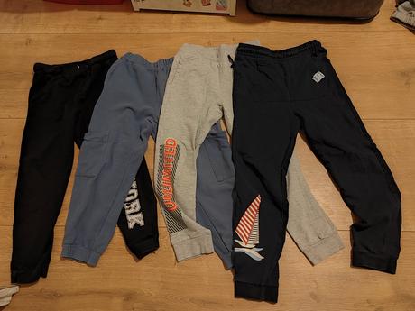 5 tepláky za 6 eur, 134