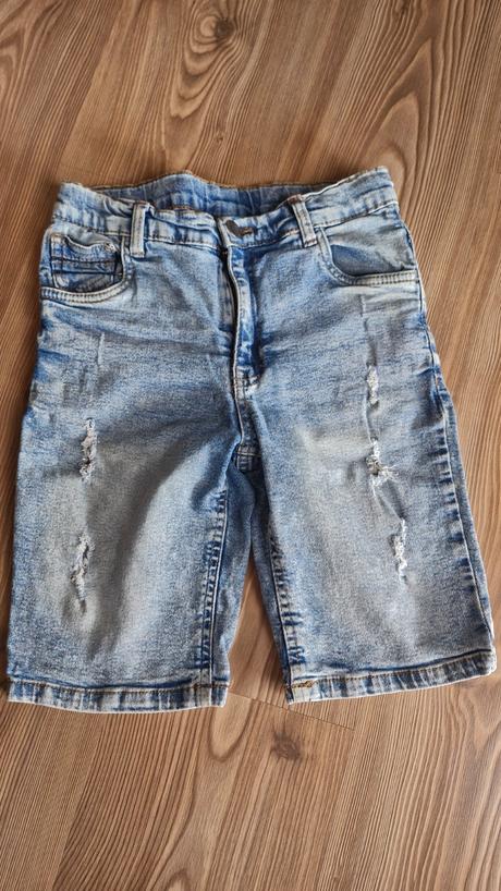 Riflové kraťasy, 146