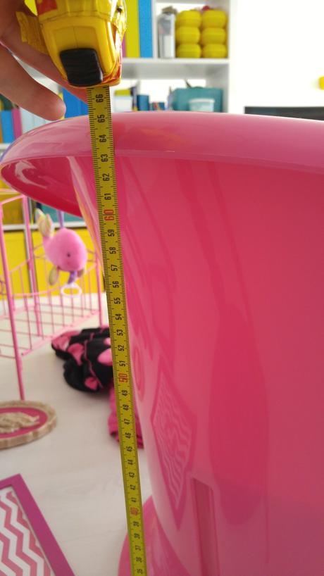 Ruzove kreslo, popptorp, super stav,