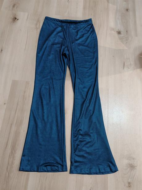 Zvonove legíny smaragdová zelená farba m, m