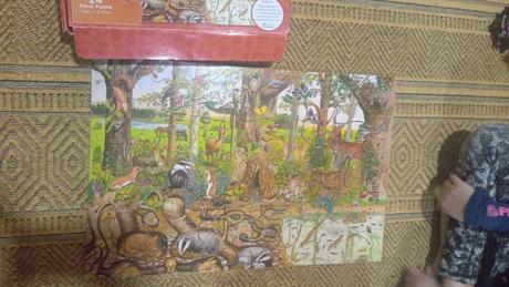 Drevené podlahové puzzle 24 ks, 