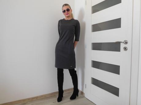 Elegantné elastické šatočky s ružovým detailom, 36, 36
