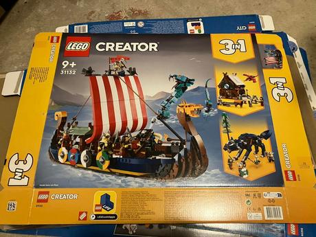 Lego creator 31132 vikingska loď a morský had,, 