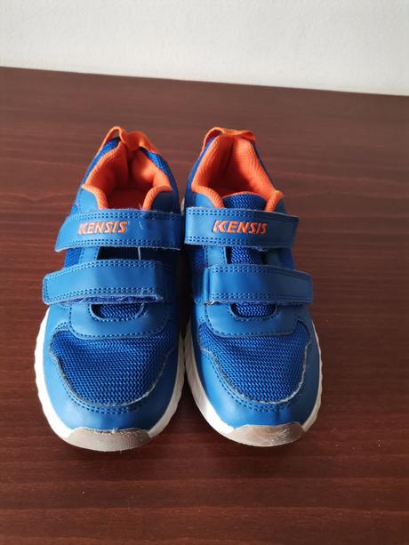 Športová obuv halovky pre chlapca č.32, 33