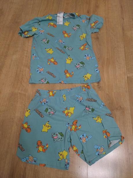 Pyžamo pokémon, h&m,134