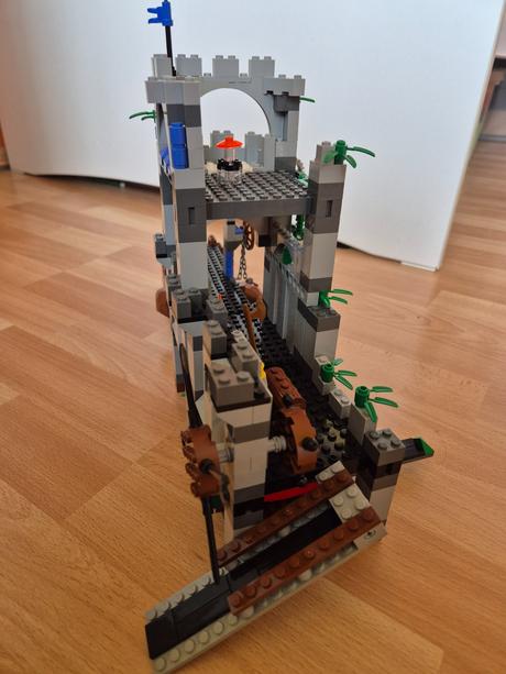 Lego 8780 citadel of orlan, 