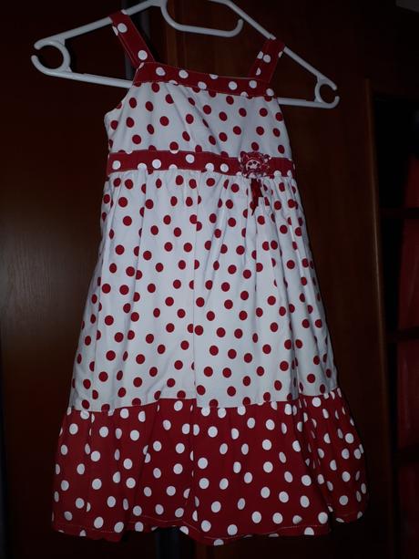 Bodkované letné šaty, 104