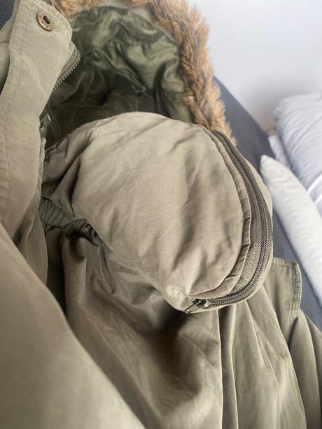 Bunda na nosenie / bunda so vsadkou / parka, 40