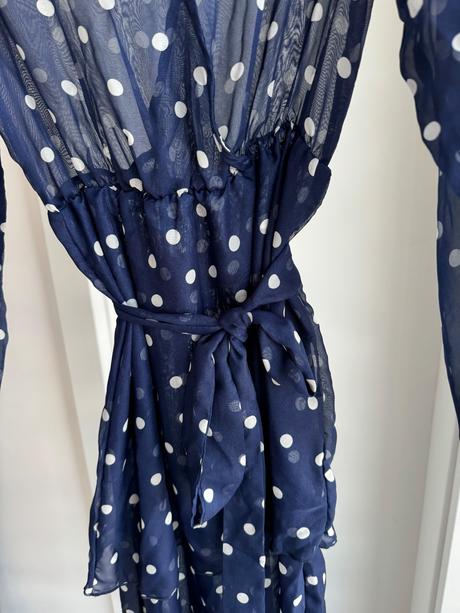 Modré bodkovaný šaty na plavky, s