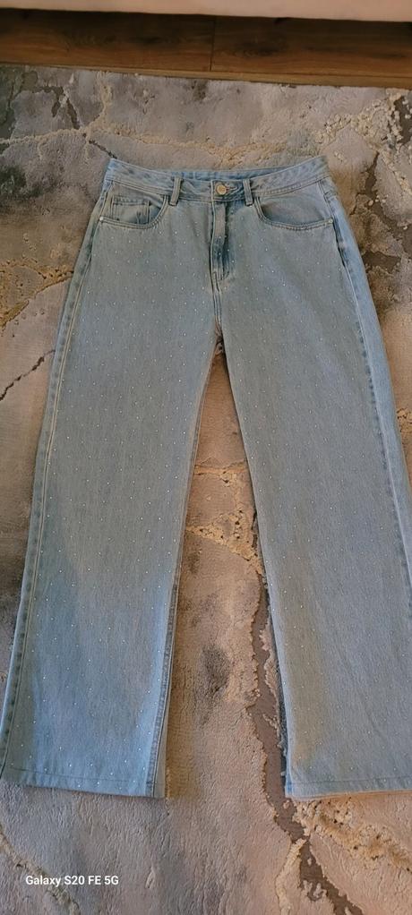 Siroke nohavice s trblietkami č.40, 40