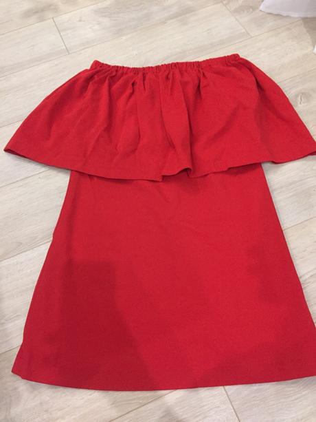 Šaty alebo tunika, m