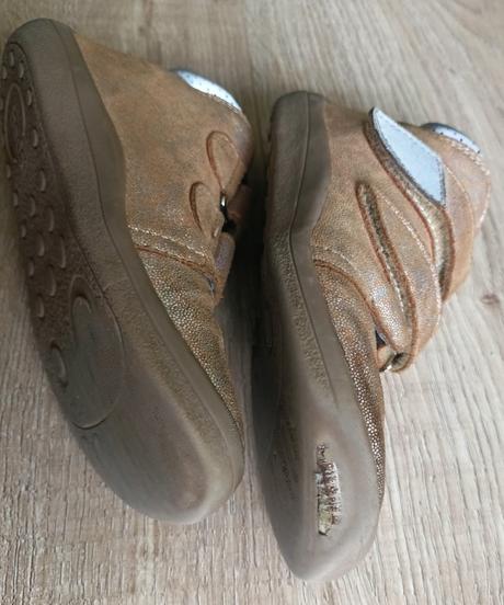 Členkové beda - bella zlaté užšie s pevným opätkom, beda,30