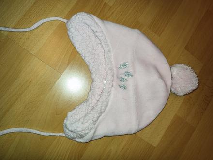 Dievčenská čapica, 80