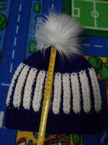 Čiapka +nakrcnik, 104