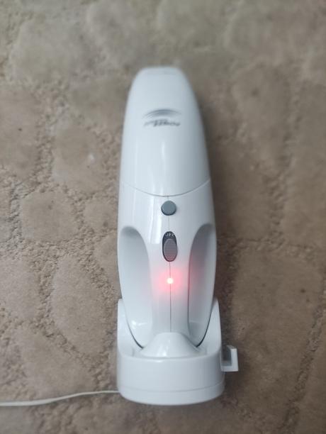 Ručný vysávač clatronic, 