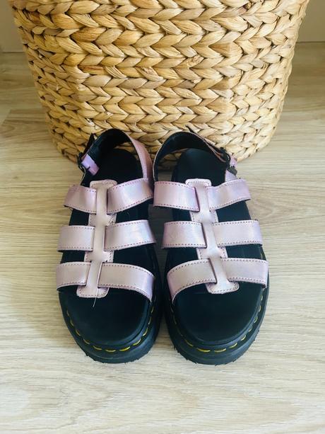 Luxusné sandále značky dr.martens, pc 120 eur, 38