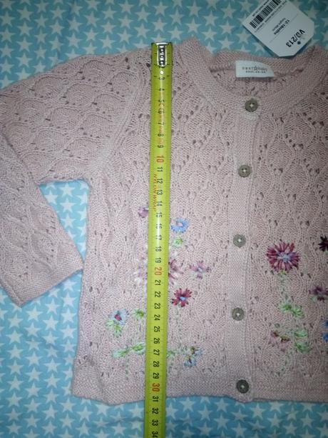 Pulóvrik s vyšívanými kvetmi, next,86
