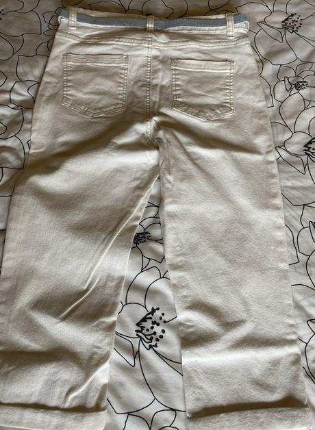 Capri nohavice s opaskom v. 40, 40