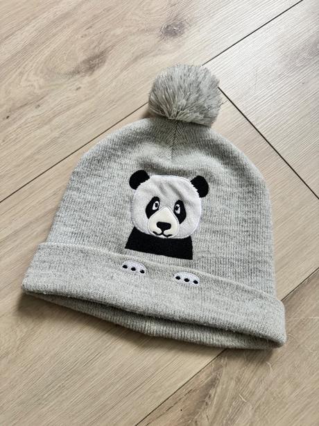 Pandova čiapka s brmbolcom, h&m,134
