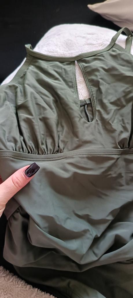 Sťahujúce plavky, xxl