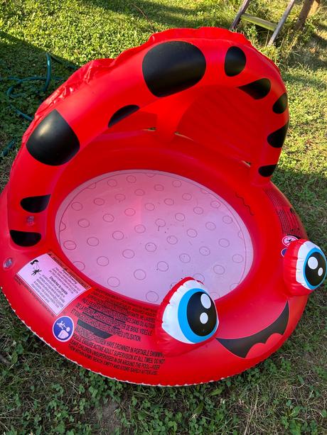 Nafukovací bazén pre deti lienka, 