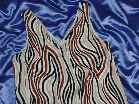 Ahléns luxusné šaty, 40