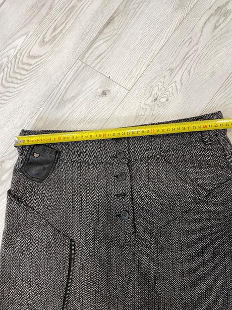 Zimná mini sukňa, l