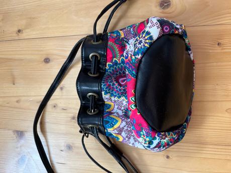 Dievčenská  kabelka, 