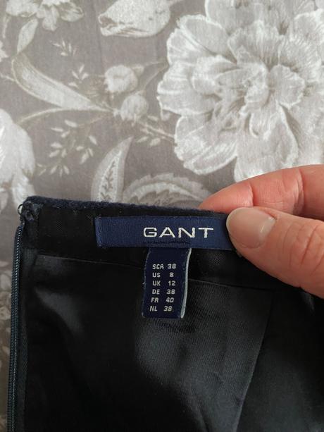 Krátka modrá sukňa gant mko, gant,38