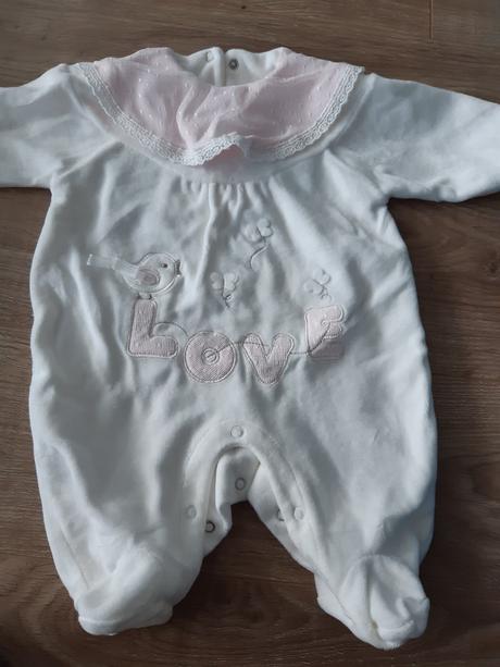 Dievčenské dupačky, 56